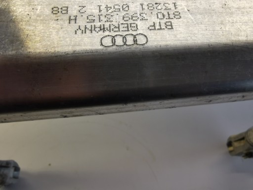 РУКАВ ПЕРЕДНИЙ AUDI A5 A4 B8 8T0399315H