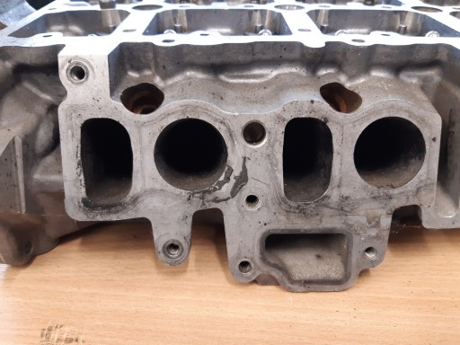 ГОЛОВКА ДВИГАТЕЛЯ BMW 2.0D N47 7810465 N47D20C E90 E87 E60 LCI