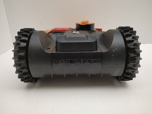РОБОТ-КОСОСИЛКА WORX LANDROID WR155E 2000M2 20 В 5 Ач