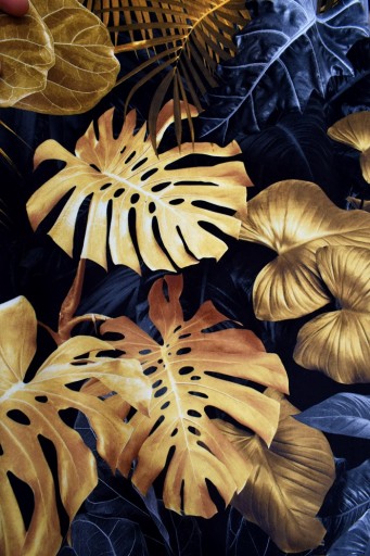 ZASŁONA METRAŻ VELVET PLUSZ MONSTERA ZŁOTO 150cm