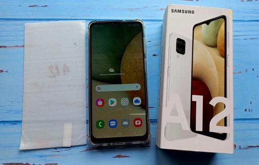 Смартфон Samsung Galaxy A12 4 ГБ/64 ГБ 4G (LTE), белый как НОВЫЙ