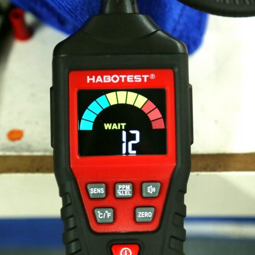 ДЕТЕКТОР HT601A ОБНАРУЖАЕТ УТЕЧКИ ГАЗА, СИГНАЛИЗАЦИЯ МЕТАНА