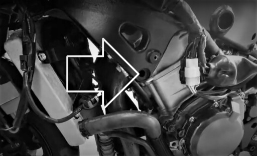 Роза Crash Frame Pads, посвященные Suzuki GSX-R 1300 Hayabusa 3 III
