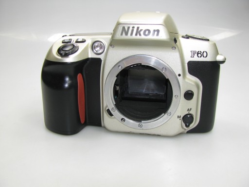 КАМЕРА NIKON F60 – КОРПУС