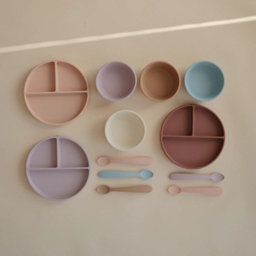 Mushie Silicone Bowl с всасывающей чашкой слоновой кости