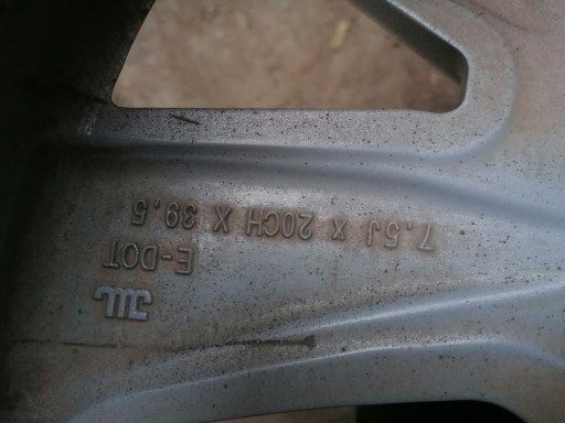 AERO LAND ROVER RANGE ROVER RIM 7.5x20 ET 39.5