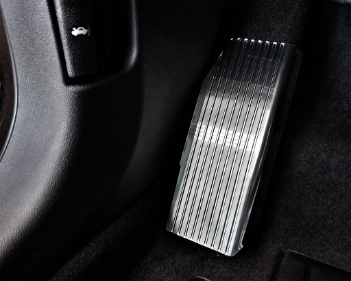 NISSAN X-TRAIL II T31 2007-2013 стояк
