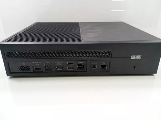 XBOX ONE МОДЕЛЬ 1540 (БЕЗ Пэда)