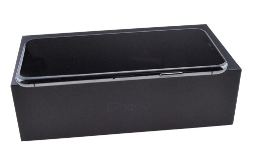 APPLE IPHONE 11 PRO 64 ГБ A2215 идеальный