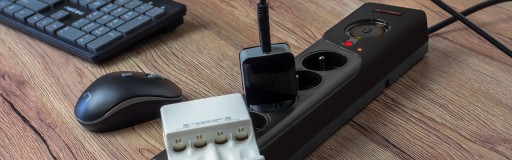 LISTWA ZASILAJĄCA CZARNA 3M 5X 230V 10A prodPOLSKI