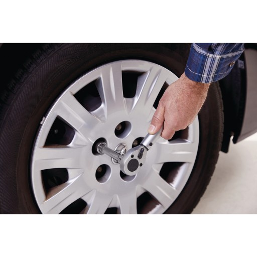 Колесный динамометрический ключ Goodyear + 2 насадки