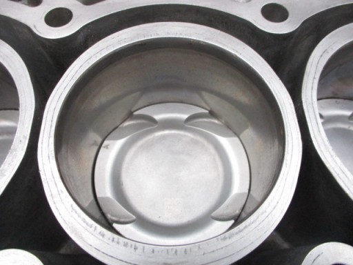 NISSAN RENAULT 1.3 DCI DIG-T HR13 ПОРШЕНЬ С ШАТУНОМ