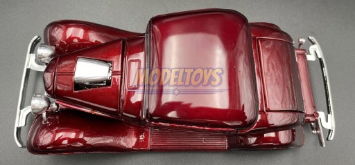 Металлическая модель Ford Coupe 1932 года 1:24 Motormax 73251