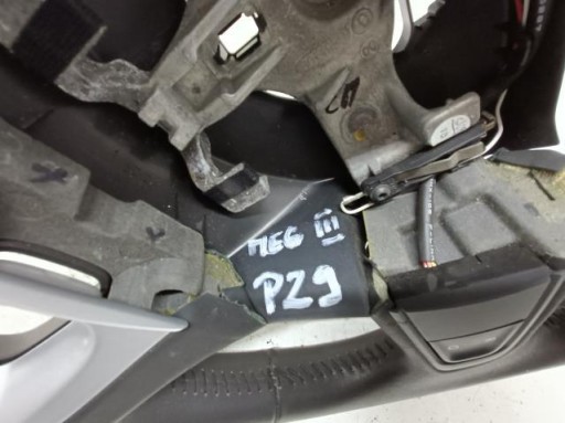 РУЛЕВОЕ КОЛЕСО RENAULT MEGANE III 609581499 08-16 EU