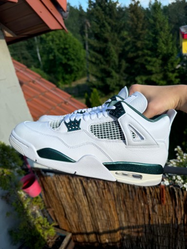 Кроссовки Air Jordan 4 Retro 