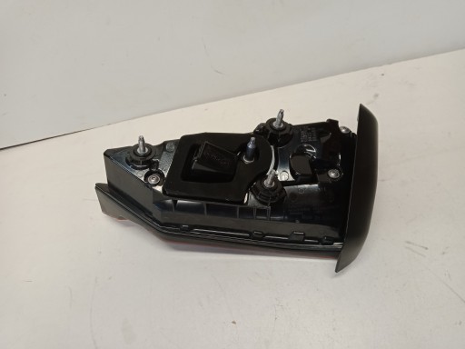 LAMPA TYŁ W KLAPE LEWA LED AUDI A5 8W 8W6945093E