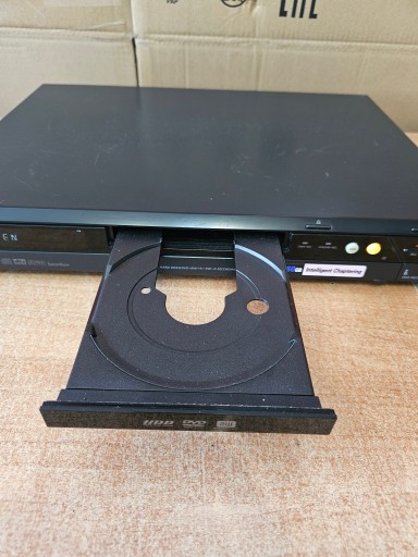 DVD-RW-рекордер SONY RDR-HX710