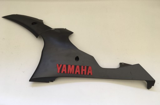 YAMAHA YZF-R6 RJ15 08- Боковая крышка обтекателя L