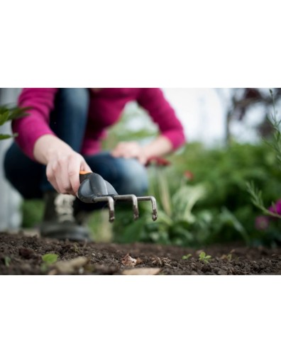FISKARS Premium Planters Маленький культиватор 1000728
