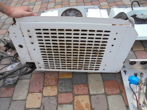 ХОЛОДИЛЬНЫЙ ГЕНЕРАТОР THERMO KING V200 MAX 12 В 134A ИЛИ 404A
