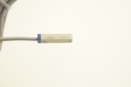 Czujnik położenia tłoka AIRTAC CMSE-050 5-240 V 5m