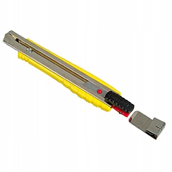 НОЖ ДЛЯ ОБИВКИ 18 ММ STANLEY BREAKING BLADE