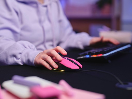 ПРОВОДНАЯ USB-ПРОГРАММИРУЕМАЯ ИГРОВАЯ МЫШЬ, СВЕТОДИОД РОЗОВЫЙ