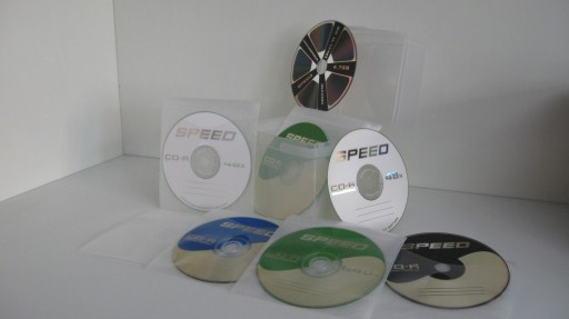 ЗАКРЫТЫЙ КОНТЕЙНЕР на 60 CD, DVD, ZYC