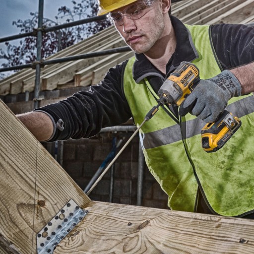 Ударная отвертка 205 Нм Аксессуары DeWALT DCF887NT