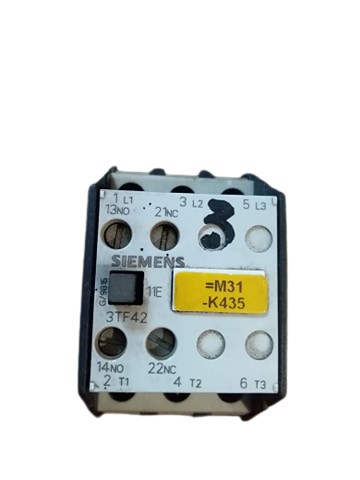 КОНТАКТОР SIEMENS 3TF42 11E 17-30В постоянного тока 24В постоянного тока