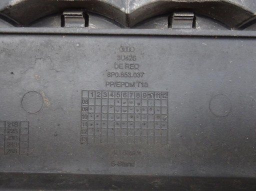 AUDI A3 8P LIFT 08-12 РЕШЕТКА ПЕРЕДНЯЯ РЕШЕТКА 8P0853651M 8P0853037