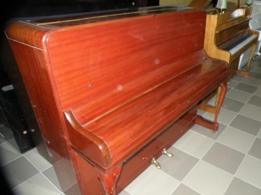Пианино KEMBLE