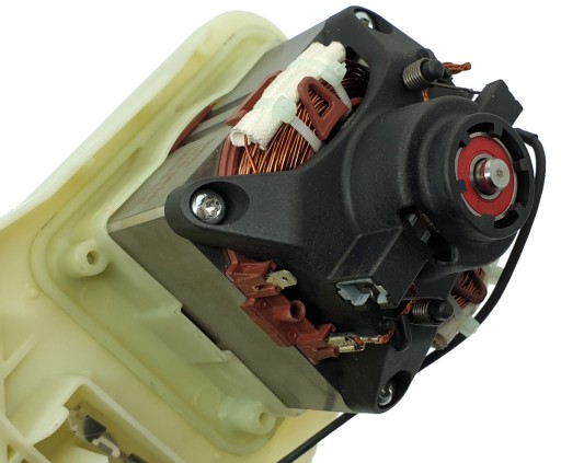 Двигатель косилки BOSCH ROTAK 370 ARM 37 ARM 370 ARM 36