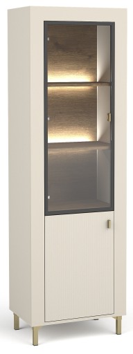 Комплект мебели для спальни с кроватью, шкафом, туалетным столиком, витриной.