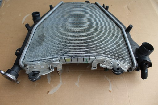 K1600GT K1600 GT GTL ВОДООХЛАДИТЕЛЬ