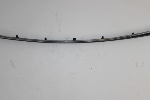 ЦЕНТРАЛЬНАЯ НАКЛАДКА ЗАДНЕГО БАМПЕРА BMW E39 8184504