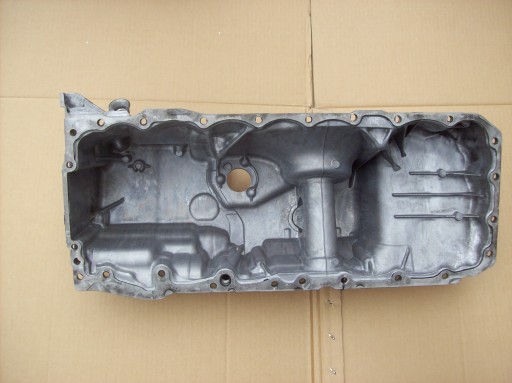 BMW G05 G11 G30 МАСЛЯНЫЙ ПОДДОН 8580127 B57