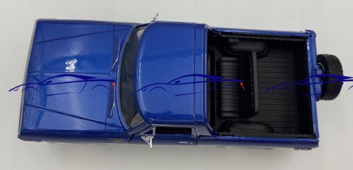 Ford Bronco (открытый верх) 1978 1:24 Motormax 79372