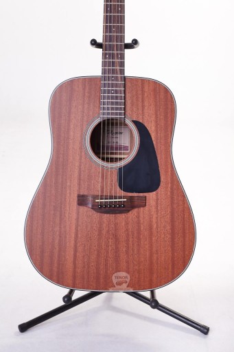 TAKAMINE GD11M NS Акустическая гитара + футляр + каподастр + медиаторы