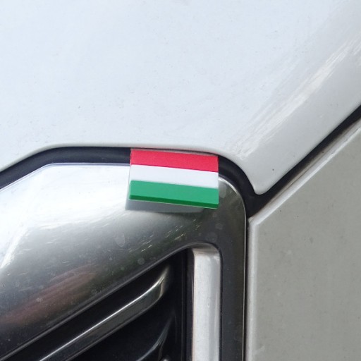 ALFA FIAT LANCIA MASERATI ЭМБЛЕМА ФЛАГА ИТАЛИИ
