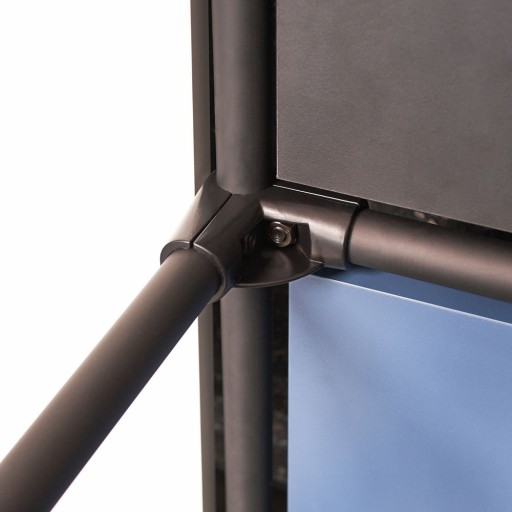 Разъем с двумя руками с баром для линии магазина Ø25 Black TR580-0-KU