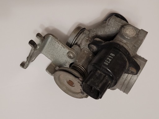 Suzuki Burgman 125 K7 Дроссельная заслонка