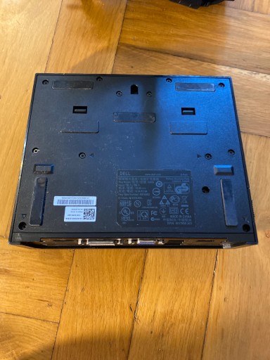 Станция Dell K07A PR03X USB3.0 + блок питания Dell 130 Вт с кабелем питания.