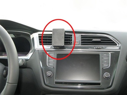 Держатель BRODIT ProClip для Volkswagen Tiguan 17-19