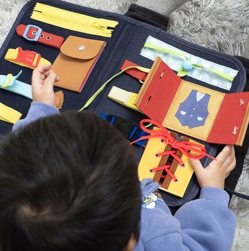MANIPULATION BOARD MONTESSORI мягкий сенсорный чемодан