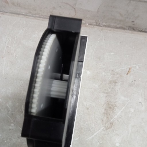 R8 RoloTron 1305-UW Втягивающее устройство для рулонной ленты