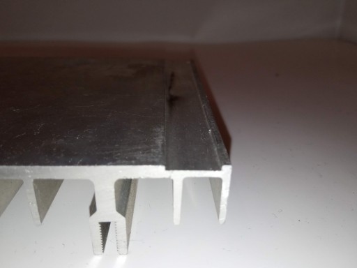 Radiator aluminiowy 125x100x25mm