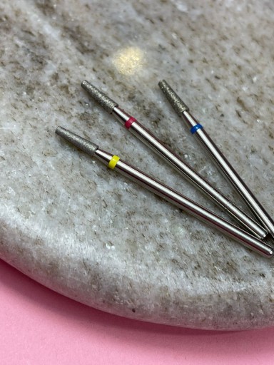 ФРЕЗА ДЛЯ НОГТЕЙ МАНИКЮРНАЯ АКРИЛОВАЯ ГИБРИДНАЯ F104 THIN GOODMANI
