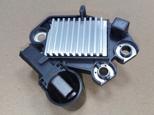 РЕГУЛЯТОР НАПРЯЖЕНИЯ 216258 BMW 3