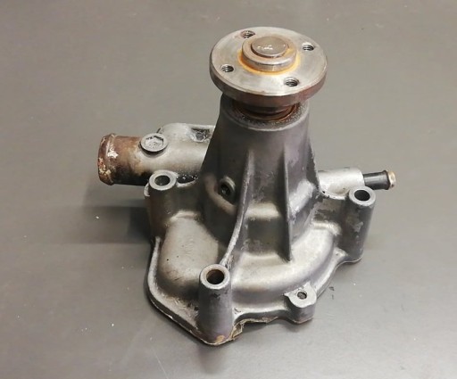 YANMAR 4TN82E ВОДЯНОЙ НАСОС